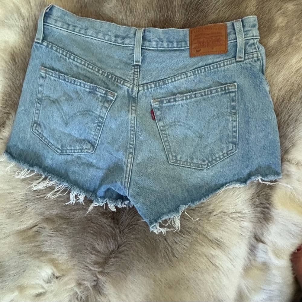Levi's Blue High-Waisted Jean Shorts - Picture 6 of 6